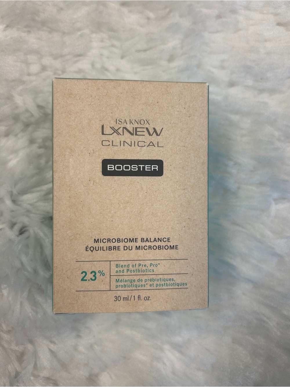 AVON Isa Knox LXNEW Clinical Booster Microbiome Balance